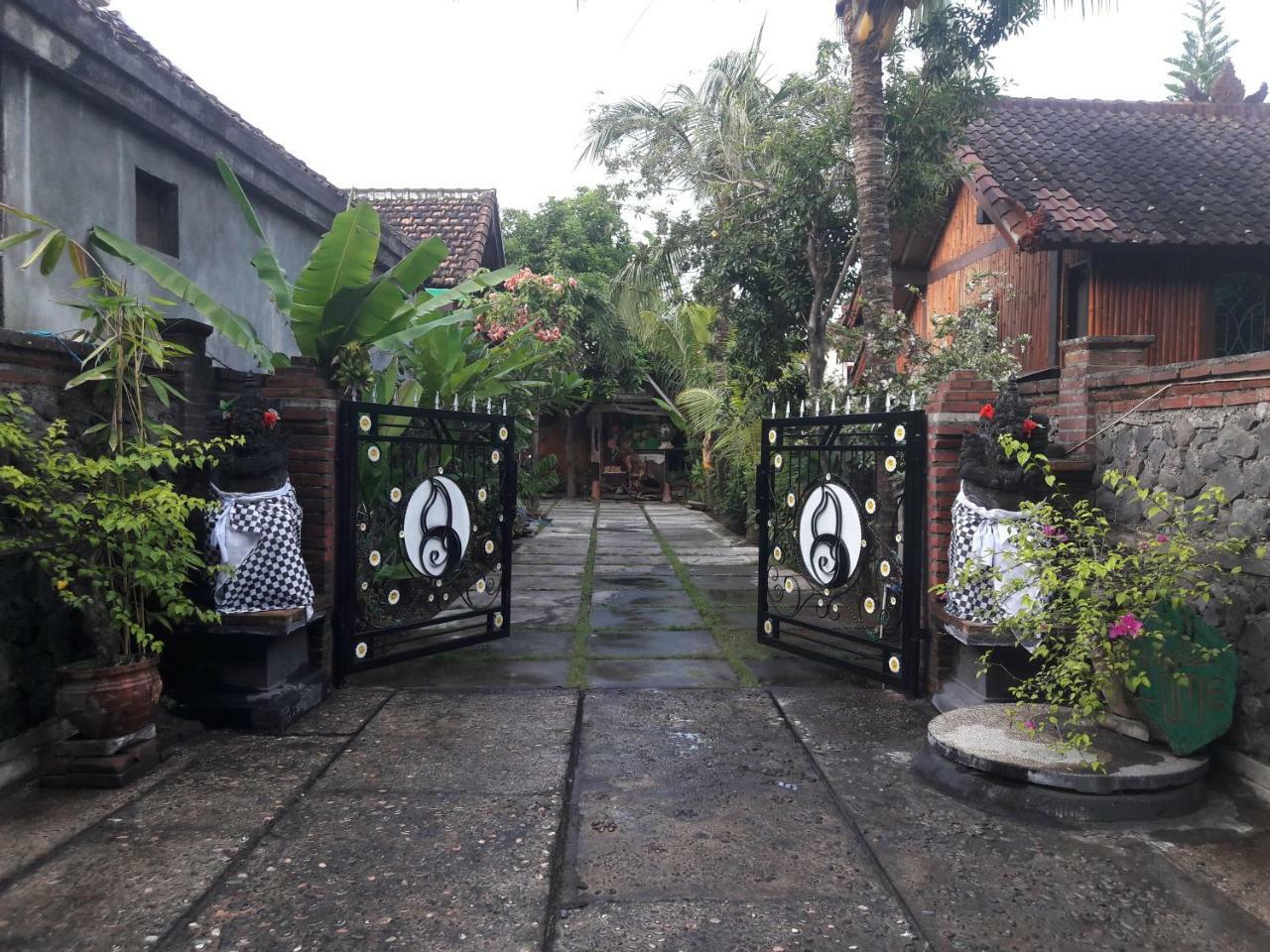 Bulih Beach Bungalows Amed Exteriör bild